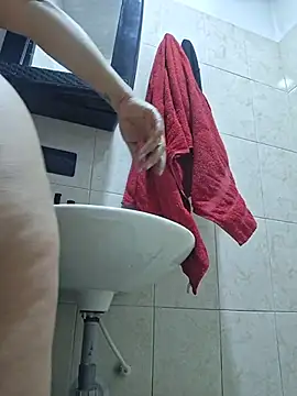 Scarlet_curly8a