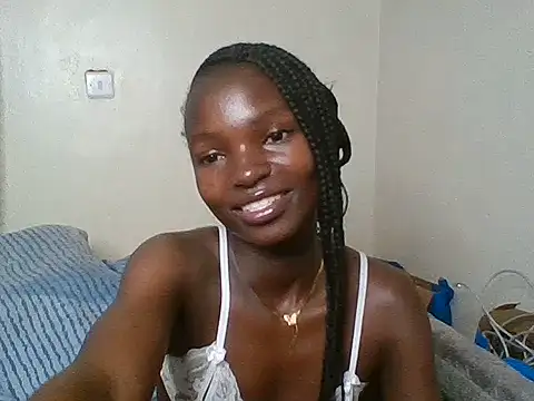 Petitedoll01 live cam on StripChat