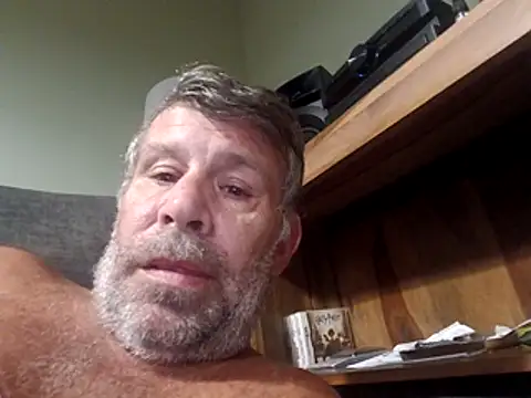 stud2512 live cam on StripChat