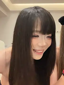 yyydgda's Live Sex Cam Show