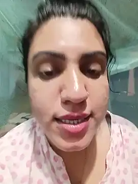 Maya-120 live cam on StripChat