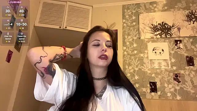 cutevina live cam on StripChat