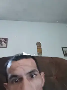 theeeegodv5 live cam on StripChat