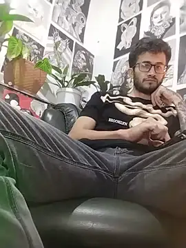 Loggan_donnelly live sex cam