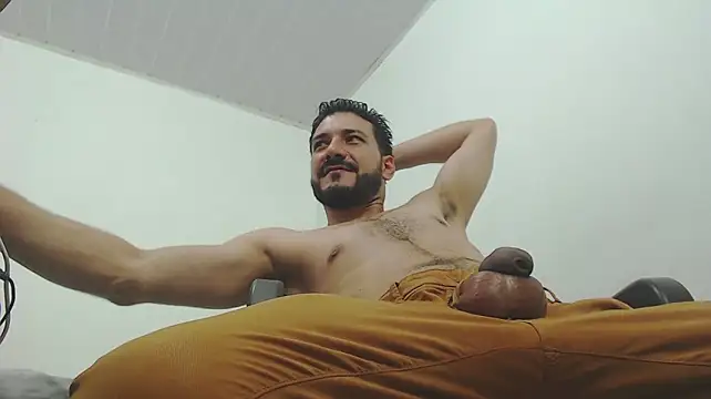 mateoothh live cam on StripChat