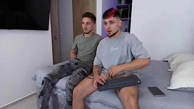 Two_sinzXX webcam