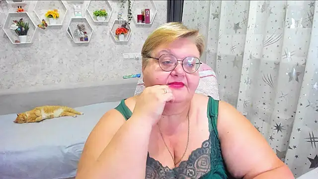 _big_love_ live cam on StripChat