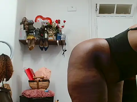 xTALLSEXYBUMx