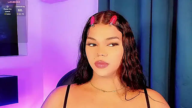 Keira_Fox31