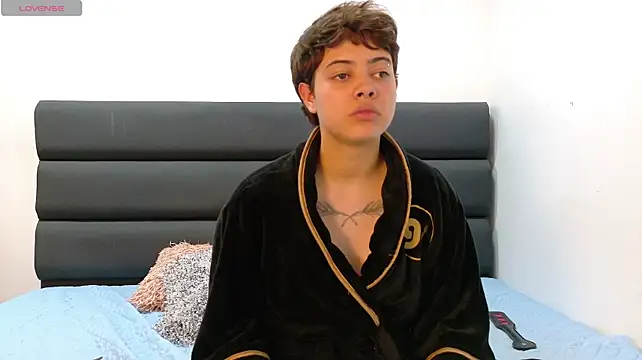 Lexaa_Kitty_