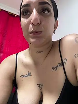 liz_dirty live cam on StripChat