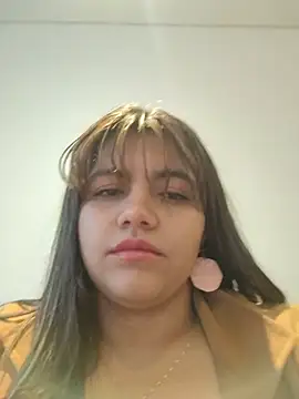 Ivy_enjoy live cam on StripChat
