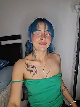 Littlee_siin_ live cam on StripChat