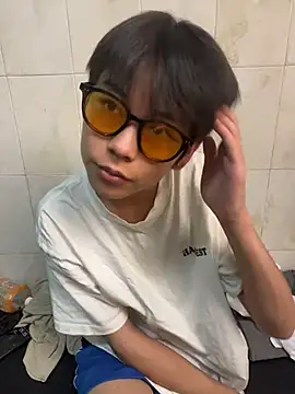 DDD_17 live webcam