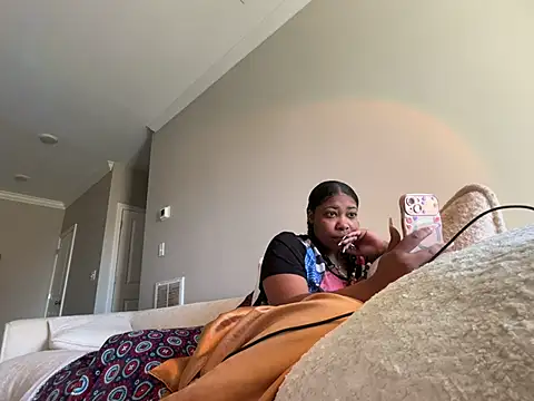 angelthegodis live cam on StripChat