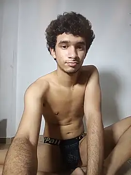 Danuwu_ live cam on StripChat