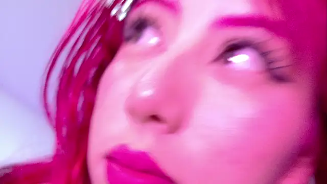 MaddyMills_
