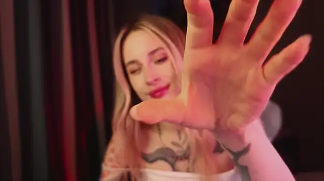 aviva_faith