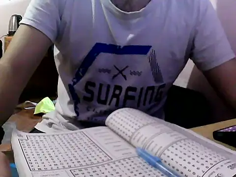 UriLucho20cm