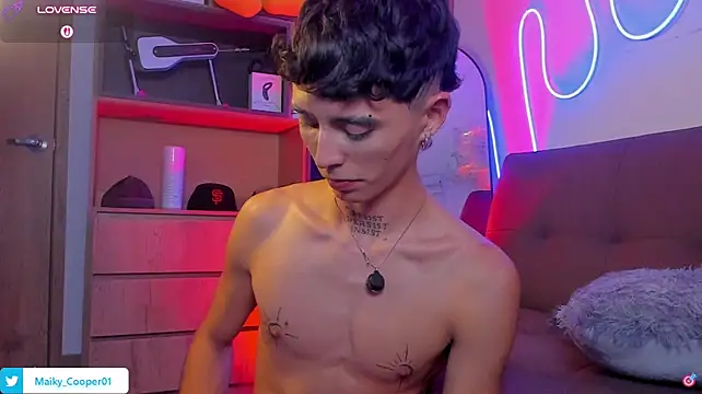 maiky__cooper01 (M twink) - 2 FINGERS ASS+CONTROL LUSH 3MN