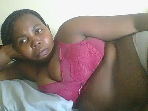 Sweetcamilla21 webcam
