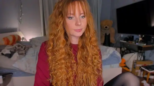 KlementinaBbG live cam on StripChat