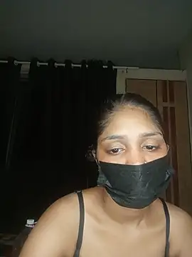 tirpi (F young) - Finger in pussy