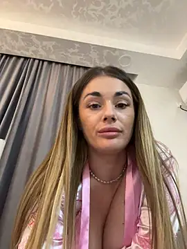 IsabellaEtthan live sex cam