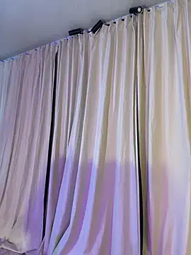 Melina-Smith live cam on StripChat