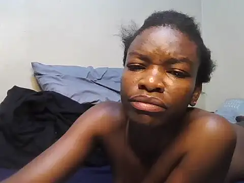queen_teera live cam on StripChat