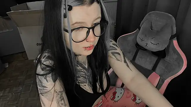 t0riayun0 live cam on StripChat