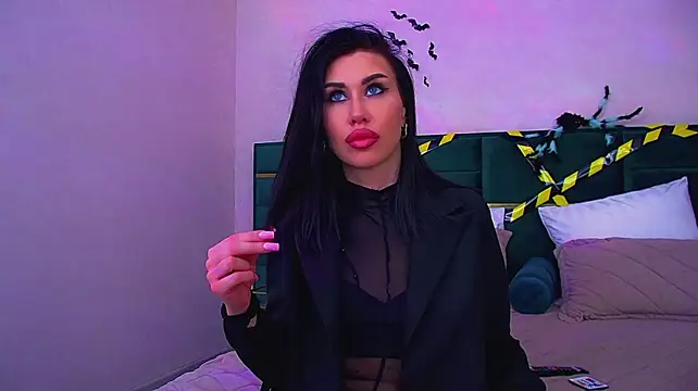 KaylaMouss