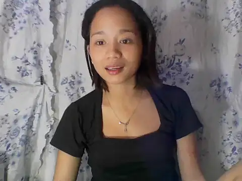 Asianpinay_Skinny1818 live cam on StripChat