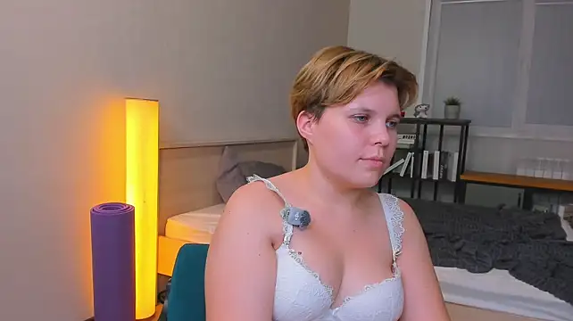 IsabelTelle live cam on StripChat