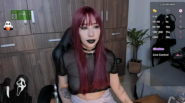 Ravenelle_ live cam on StripChat