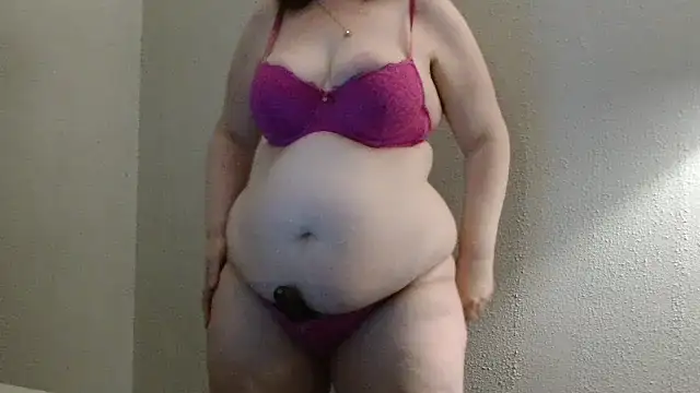 desiree1981 live cam on StripChat