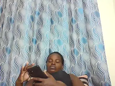 PrettyEve live cam on StripChat
