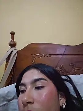 skinnyrox live cam on StripChat