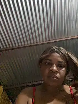 Morenita82 live cam on StripChat