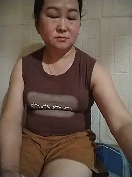 bethichxxx live cam on StripChat