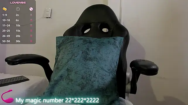anyi_sweet_titss webcam