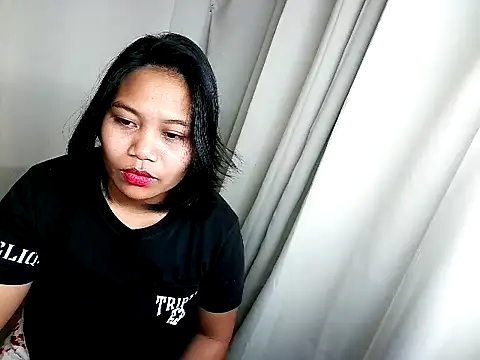 Black_novaaa webcam
