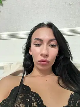 YourfavNicole