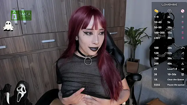 Ravenelle_ webcam