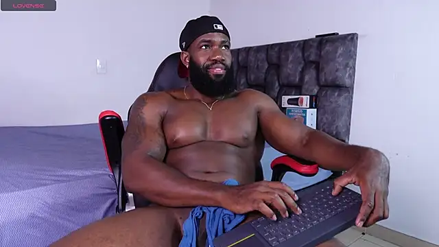 james_musclebbc live cam on StripChat