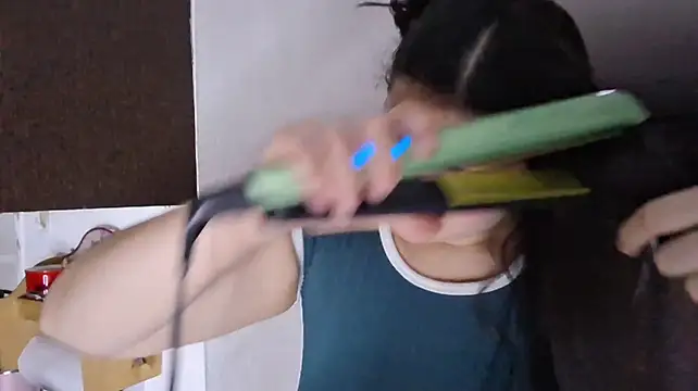 zoe_moon__
