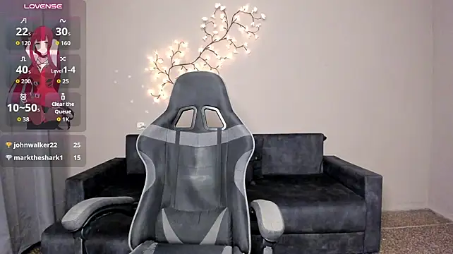 NicoleDaviss