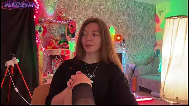 altertyann live cam on StripChat