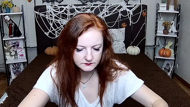 MeganPirs live cam on StripChat