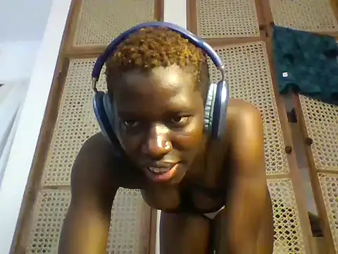Goldy_petite